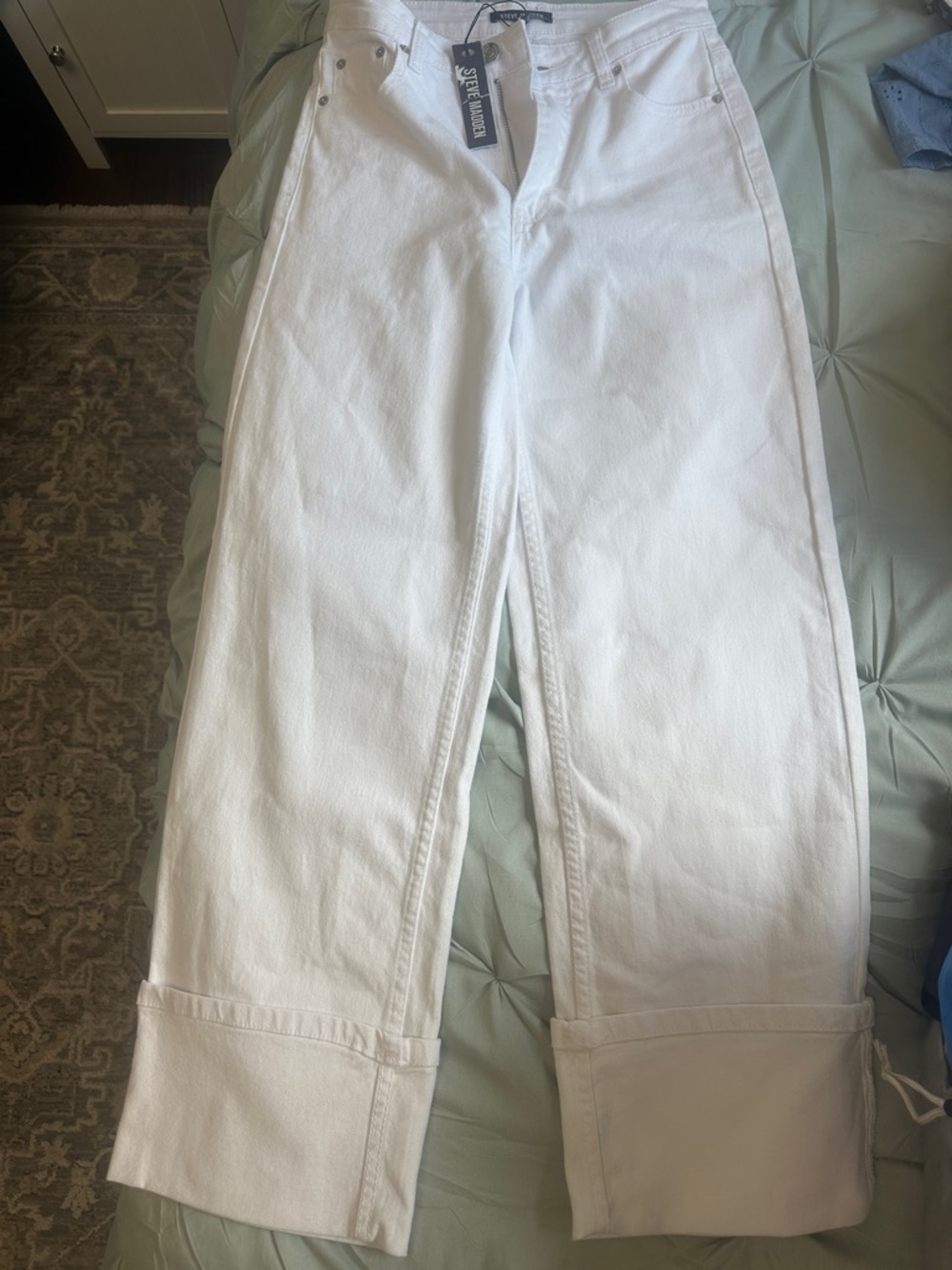 Steve Madden White Wide-Leg Cuffed Jeans - High Rise